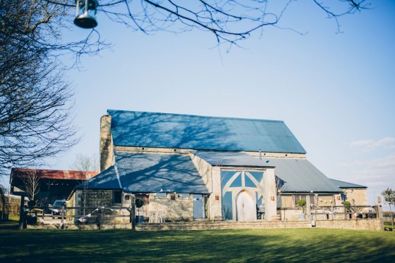 Kathryn-and-Ryan-Cotswolds-Wedding-15