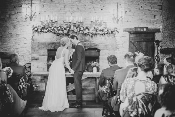 Kathryn-and-Ryan-Cotswolds-Wedding-40